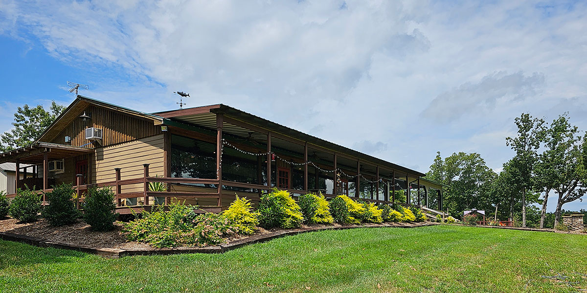 Hyatt Farms features a climate controlled clubhouse when you take a break from shooting at charlotte's best outdoor shooting range.
