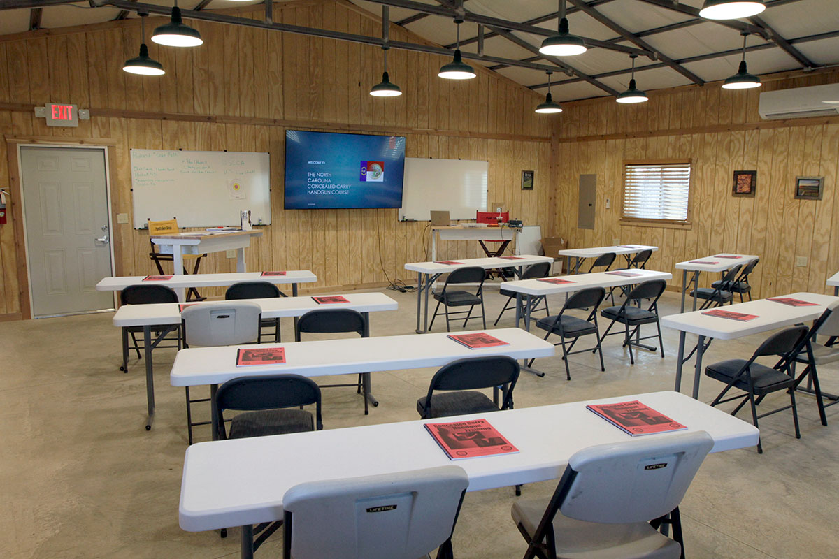 Charlotte's best gun training facility is hyatt farms.
